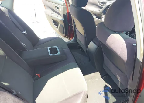 2013 Nissan Altima 2.5 S z USA, uszkodzony, nr VIN 1N4AL3AP5DC292313